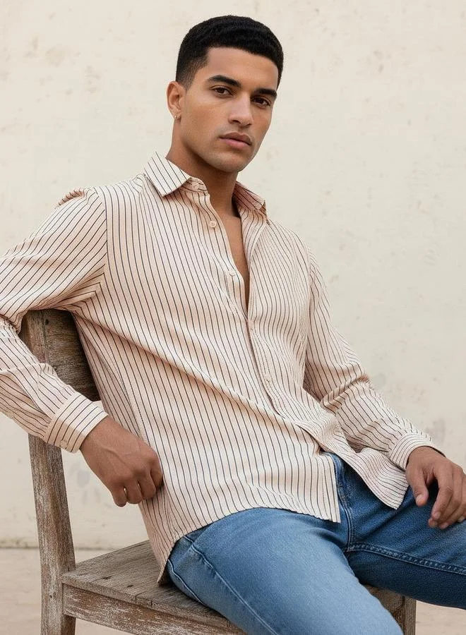 سبلاش فيڤ Men Regular Fit Collared Striped Long Sleeve Shirt